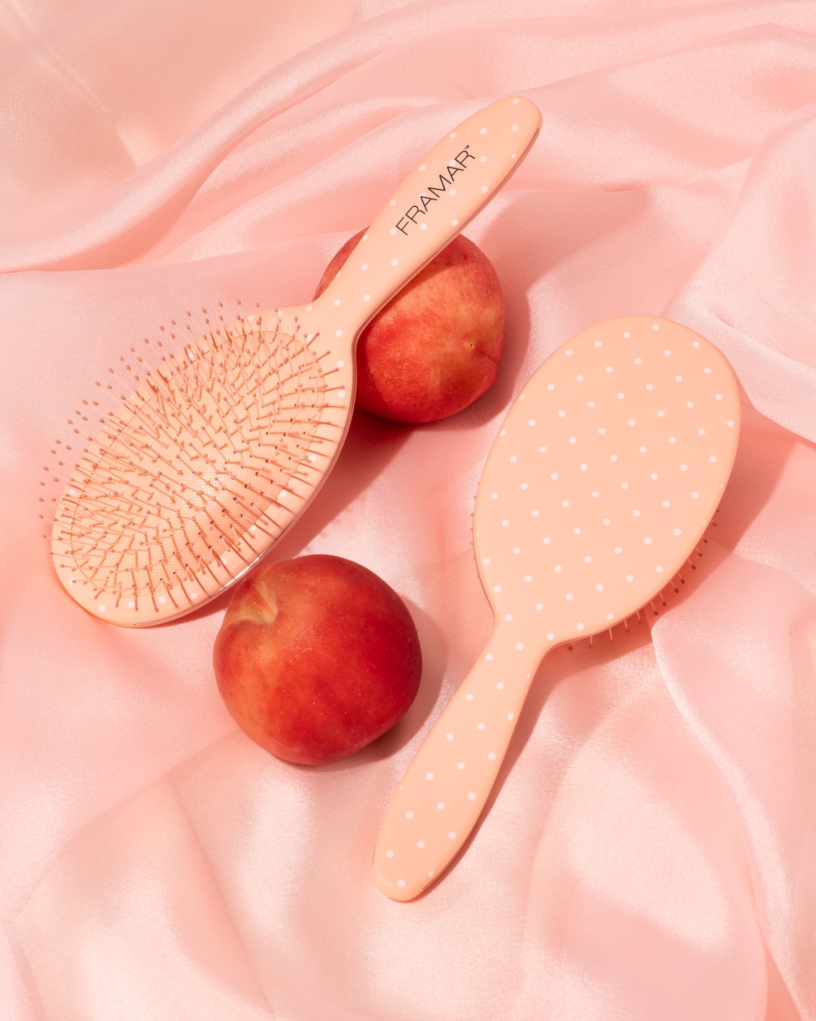FRAMAR Peach Please - Detangle Brush Dottie